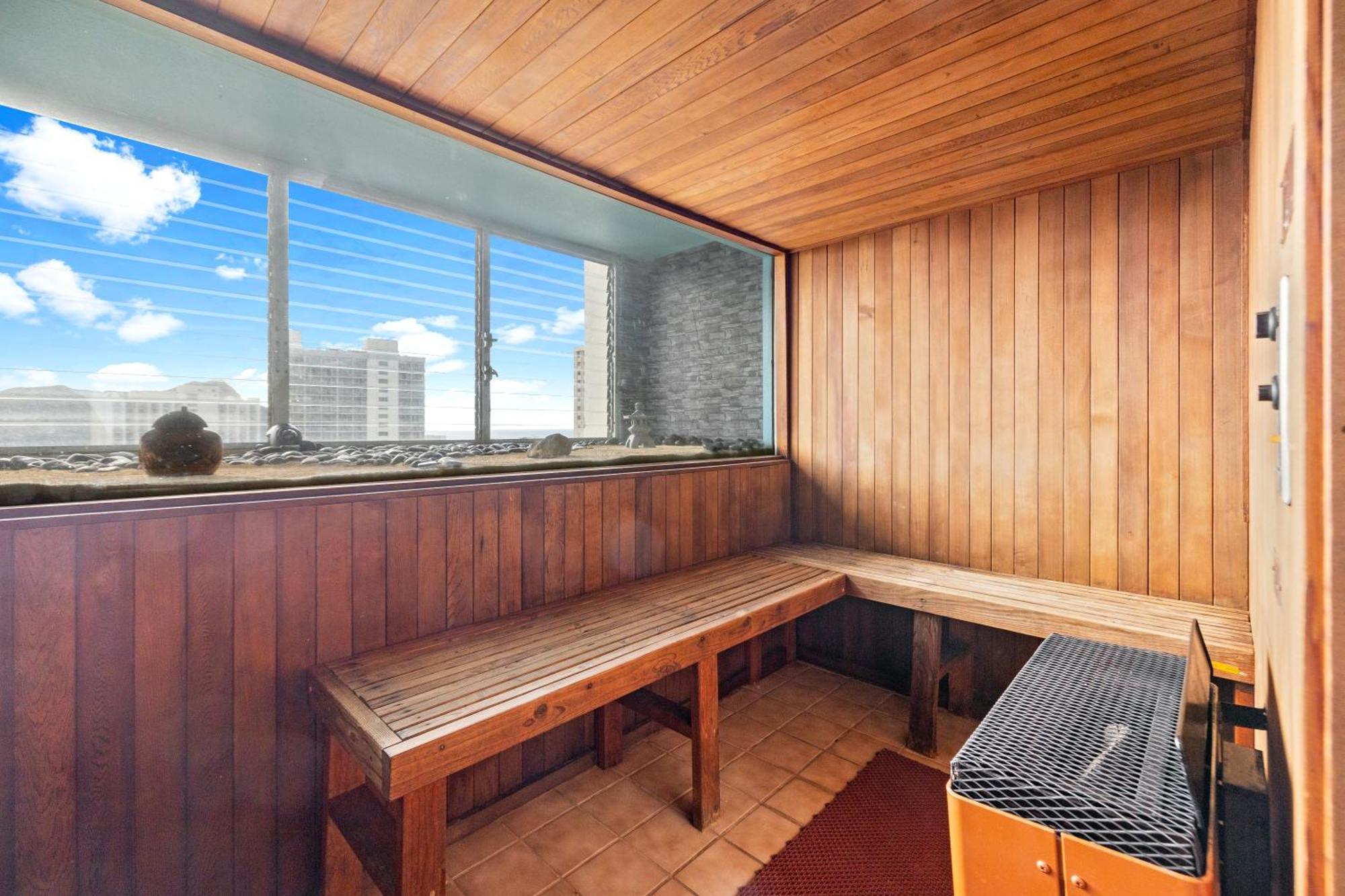 Pacific Monarch - 1 Bedroom - Ocean And City Views! Honolulu Exterior photo
