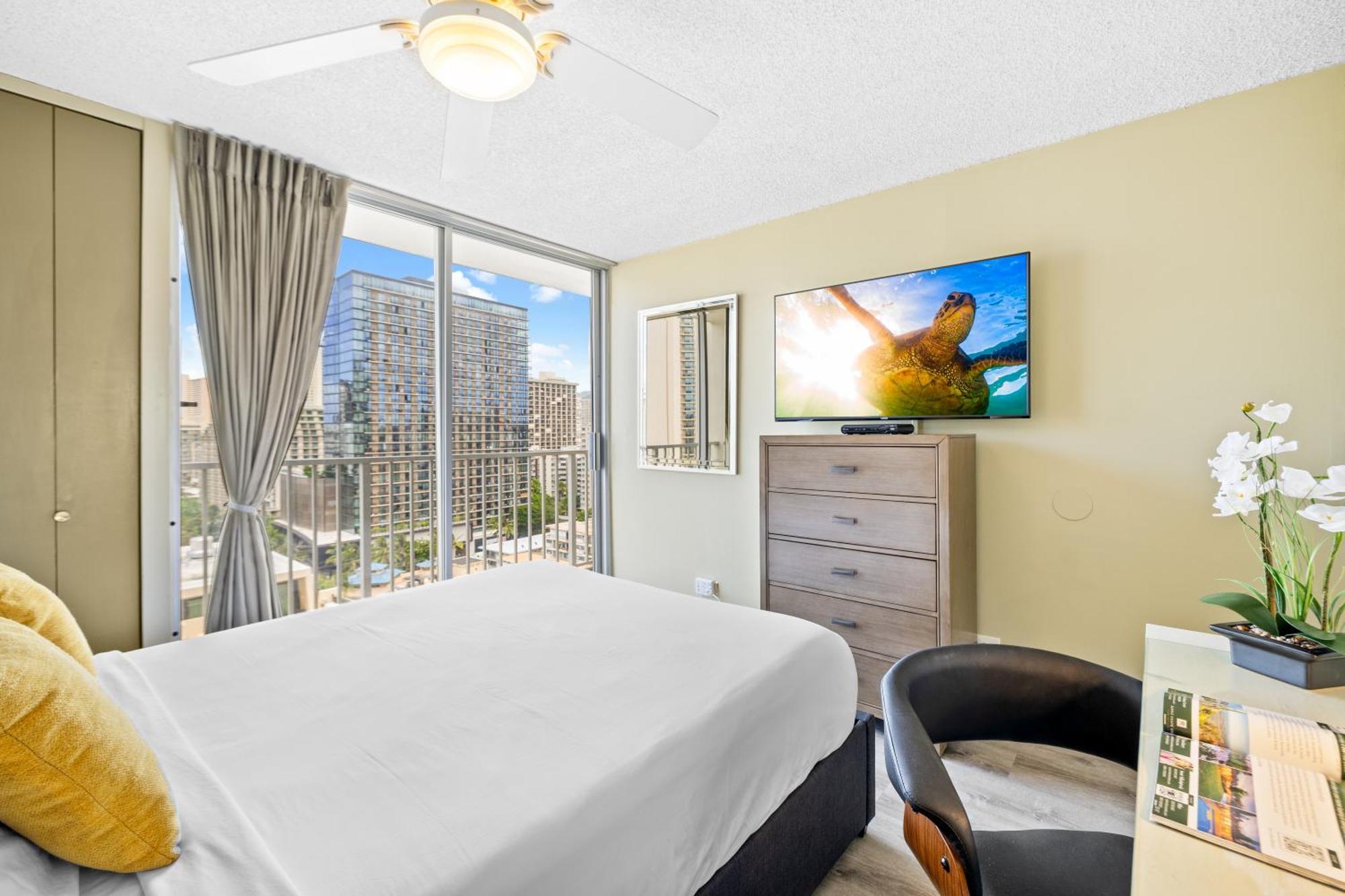 Pacific Monarch - 1 Bedroom - Ocean And City Views! Honolulu Exterior photo
